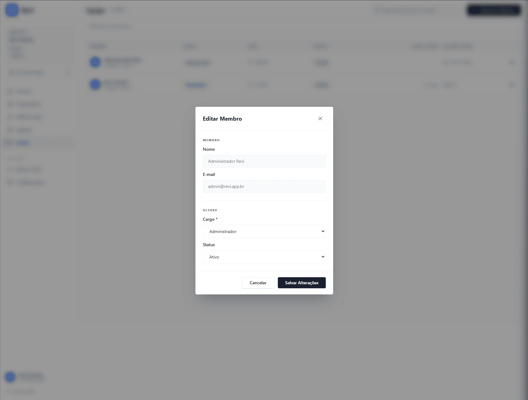 Modal de edição de membro com cargo e status